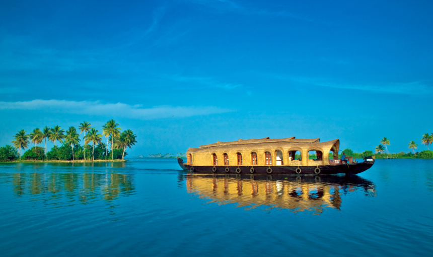 Best Kerala Tour Operators for Families from Pune
